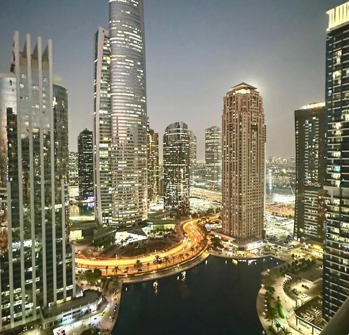 Modern Studio With Balcony - Close To Metro & Marina Dubaj Apartman