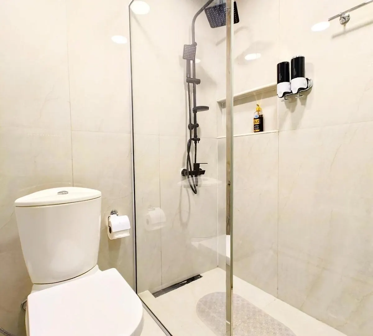 Apartman Modern Studio With Balcony - Close To Metro & Marina Dubaj